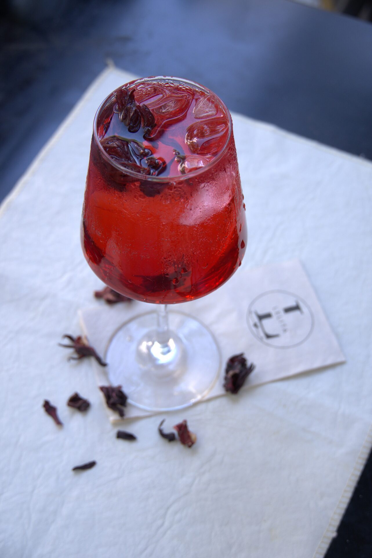 Gin de hibiscus